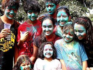 292147_10150835343661929_719140957_n