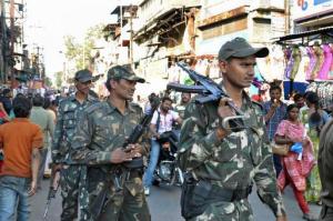 greyhounds_in_hyde_1537322g